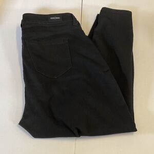 Liverpool Black Skinny Jeggings